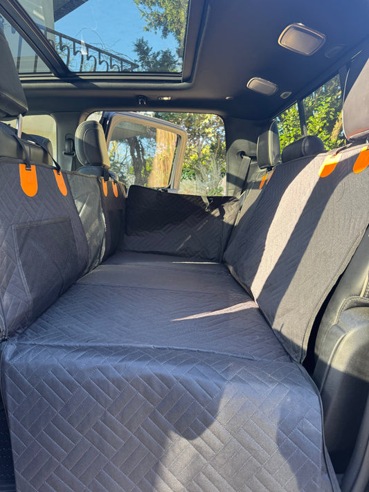 Housse Compawny™   Fini les poils et les griffures en voiture !
